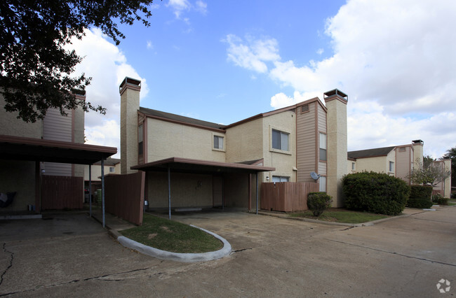 Building Photo - Ambiance Townhomes