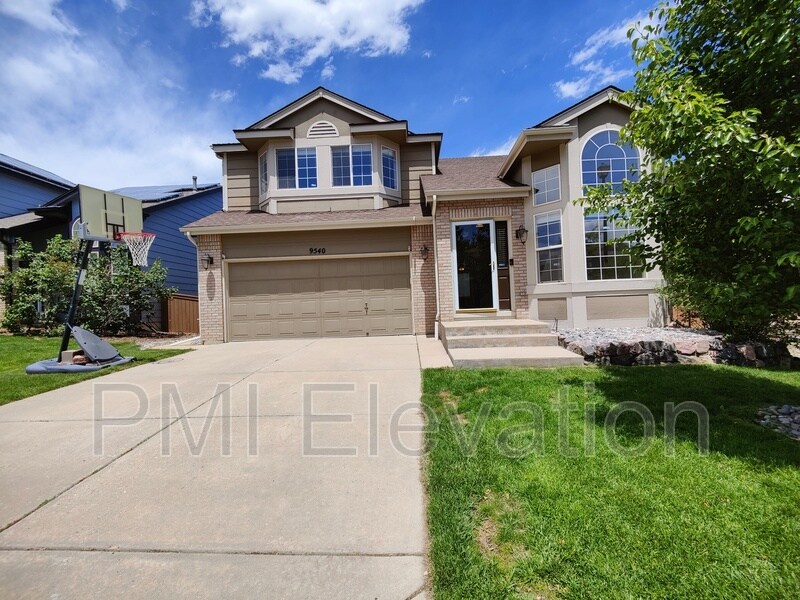 9540 High Cliffe St, Littleton, CO 80129 House Rental in Littleton