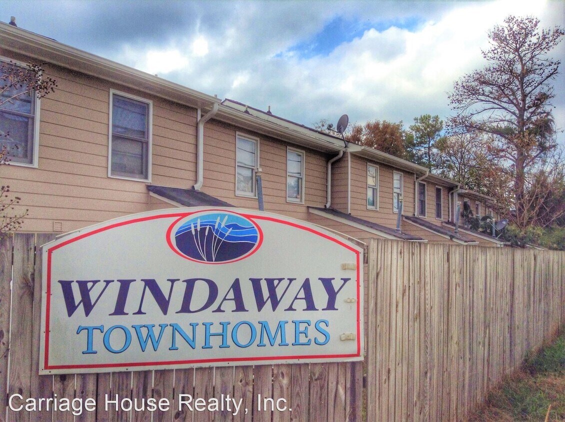 Foto principal - 2 br, 2.5 bath House - 1144 Barnett Shoals Rd