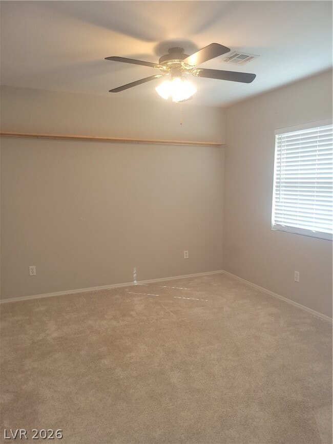 Foto del edificio - 2726 Peekskill Ave