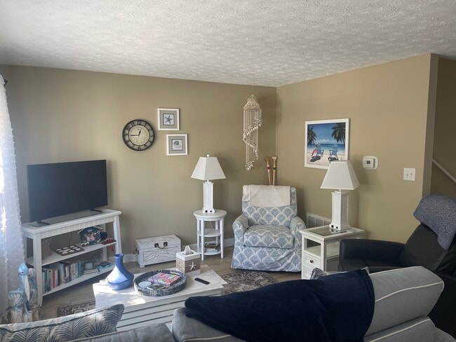 Living room - 7603 Porcher Dr