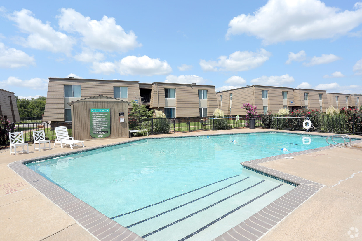 Sandhills - Piscina - Sandhill Apartments