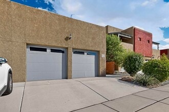 Building Photo - 1544 Volponi Dr SE