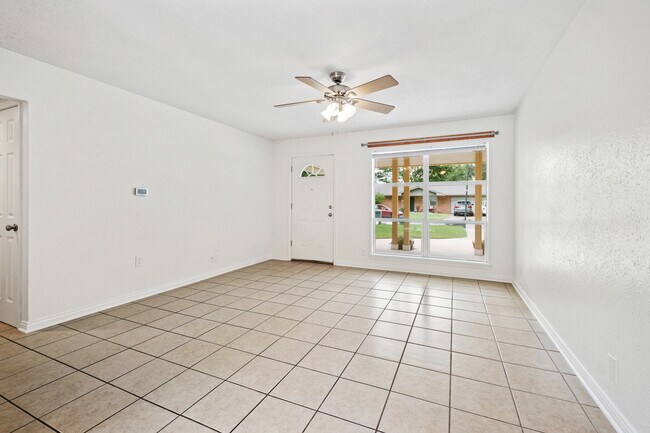 Foto del edificio - 850 W Kelley St