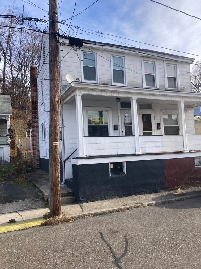 Building Photo - 7 N Price St