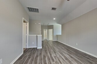 Building Photo - 12915 Madison Boulder Ln