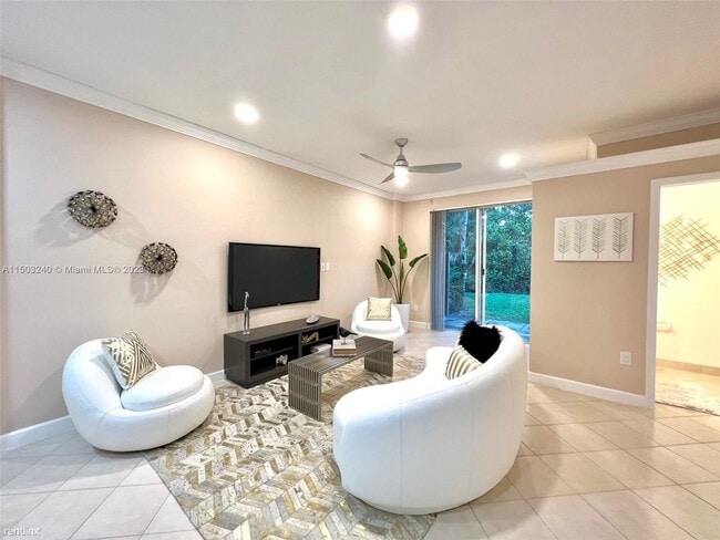 Building Photo - 2 br, 2.5 bath Townhome - 5790 NW 48th Ave