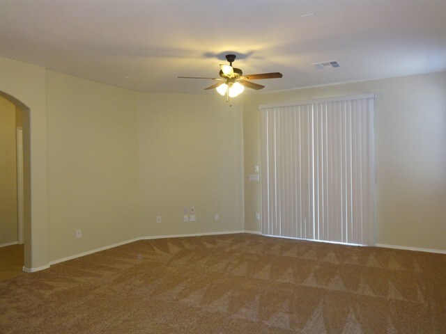 Building Photo - 9228 N 182nd Lane