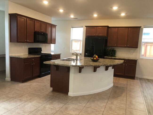 Foto del edificio - Beautiful home for rent in Sparks