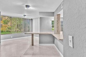 Building Photo - 2881 N Oakland Forest Dr