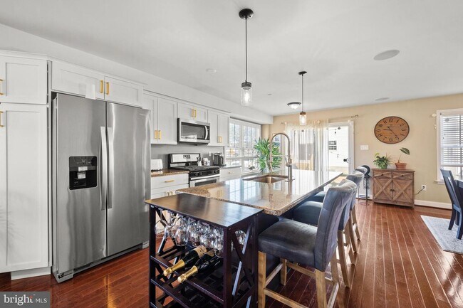 Foto del edificio - 148 W Woodland Ave