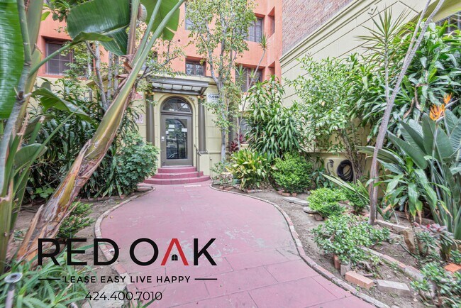 Foto del edificio - 5757 Franklin Ave