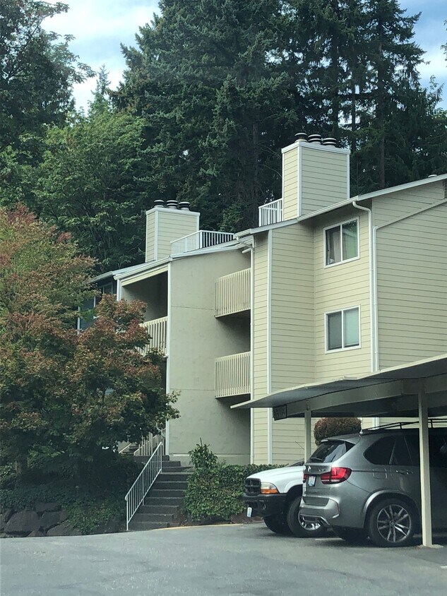 9494 Woodinville Redmond Rd NE Unit Condo, Redmond, WA 98052