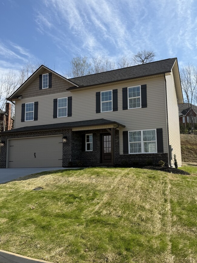 Building Photo - 2628 Parkers Mdw Ln