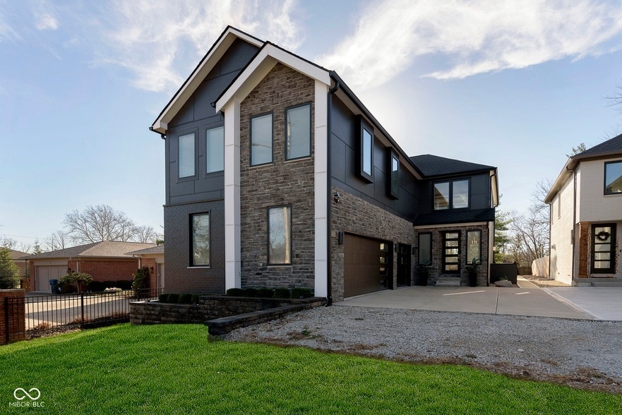 Photo - 429 W 86th Street Unit