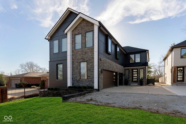 Photo - 429 W 86th St House