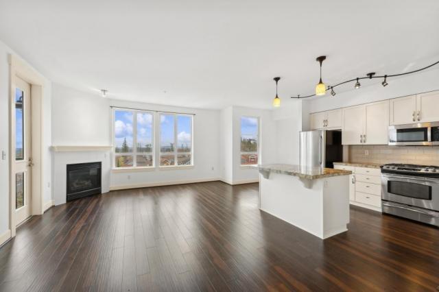 Building Photo - 2 bedroom in Issaquah WA 98029