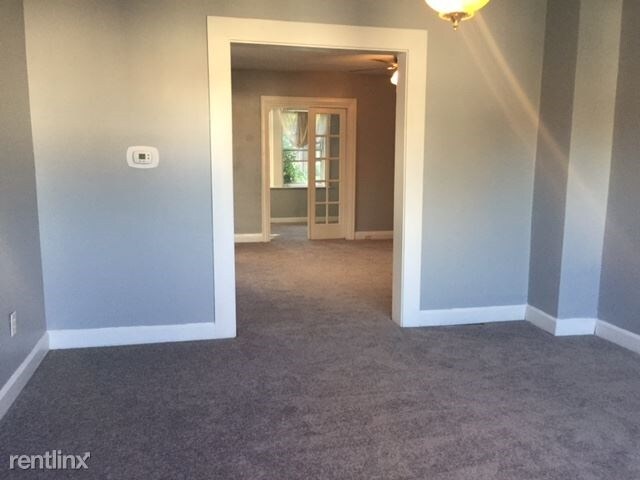 Building Photo - 509 Shenley Dr