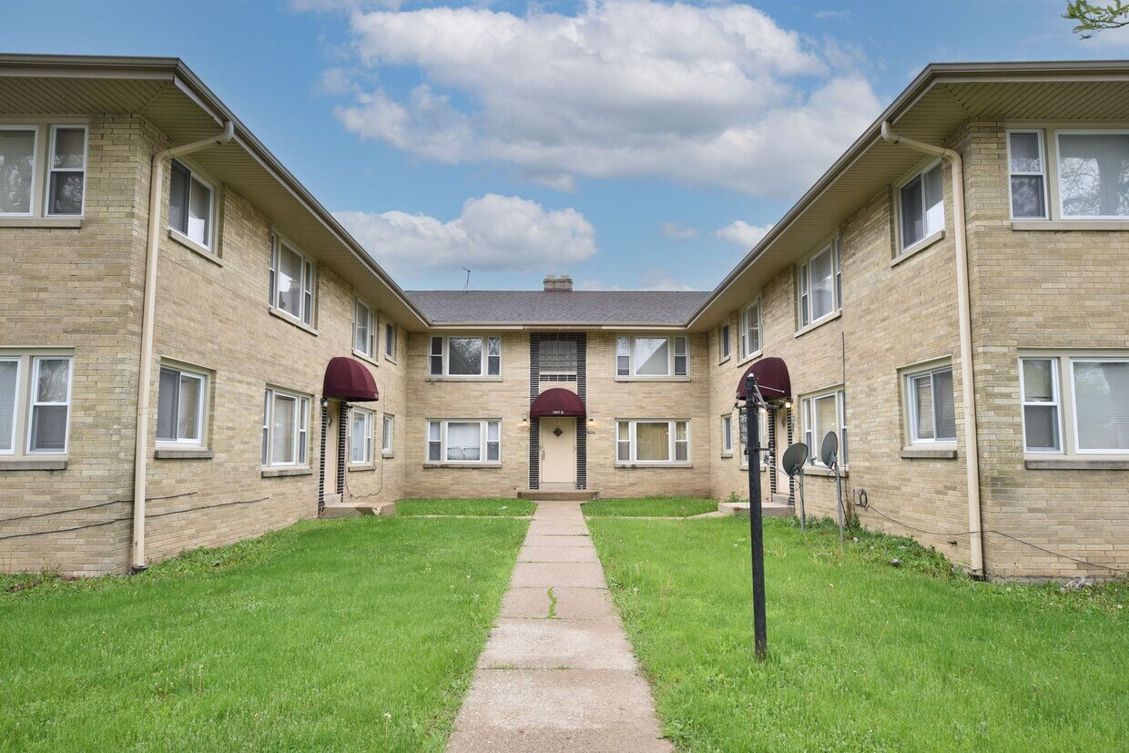 7865 W Appleton Ave Unit 3B, Milwaukee, WI 53218 Room for Rent in