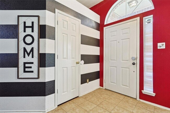 Foto del edificio - 3124 Creekside Drive