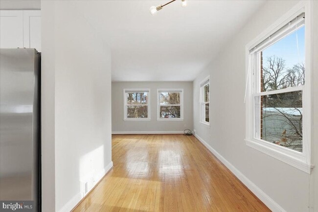 Building Photo - 9704 Lorain Ave