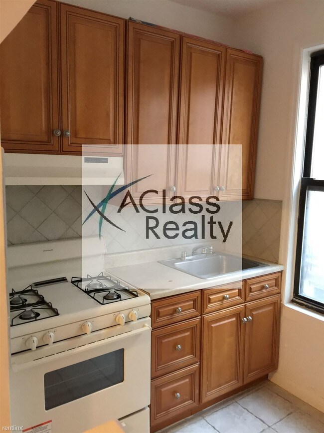 Foto del edificio - 2419 41st St