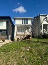 Building Photo - 1822 16th Ave N