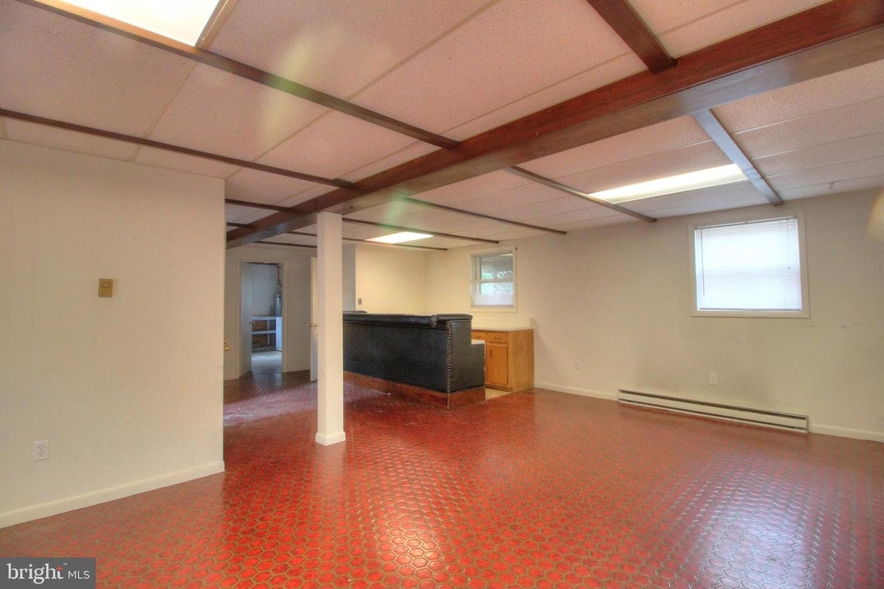 208 Glade Blvd, Walkersville, MD 21793 House Rental in Walkersville