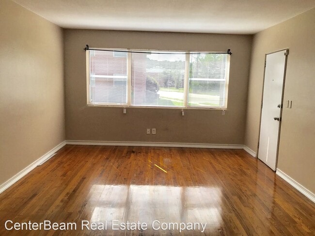 Building Photo - 3005 Walton St