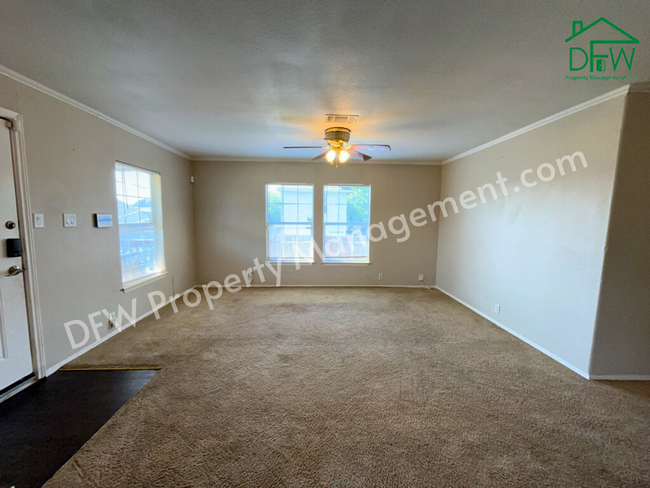 Foto del edificio - Charming 3-bedroom, 2-bathroom home in the...