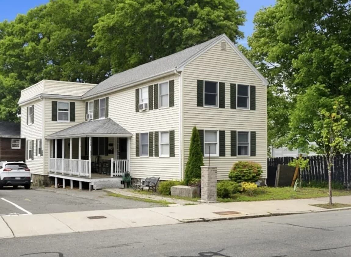 338 Cabot St Unit 1, Beverly, MA 01915 Apartments in Beverly, MA