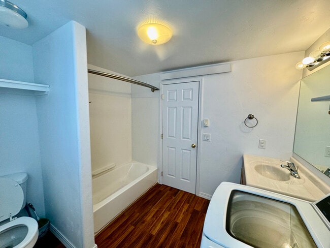 Building Photo - 3438 WY-238