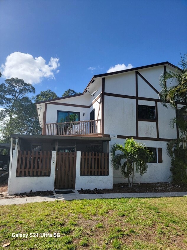 2451 Lena Ln, West Palm Beach, FL 33415 Townhome Rentals in West Palm