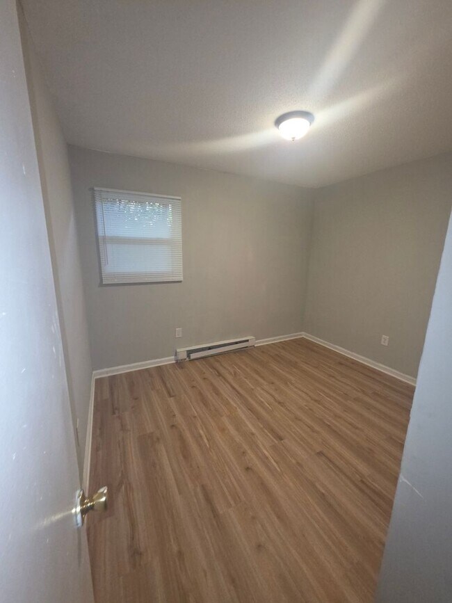 Foto del edificio - 1400 W Academy St