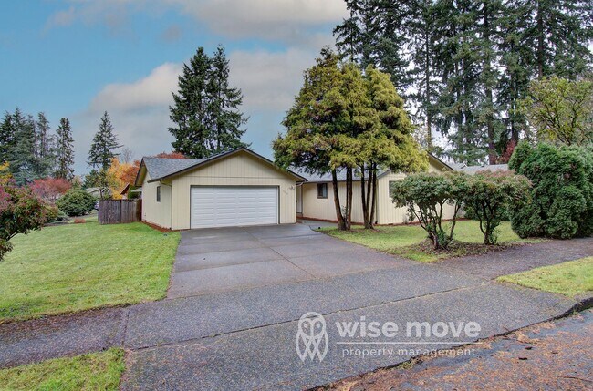 Foto del edificio - Remodeled Darling!