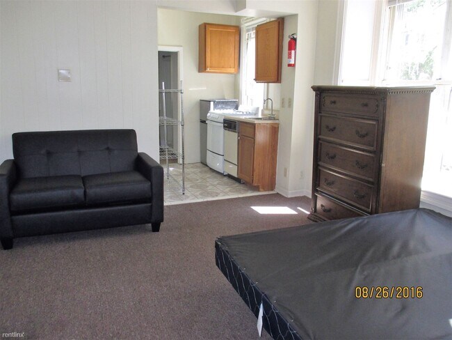 Foto del edificio - 9 br, 4.5 bath House - 1107 S State St