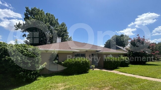 Building Photo - 2212 Canyon Valley Trail