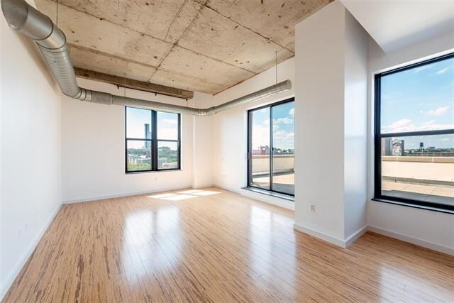 Building Photo - 232 Pavonia Ave