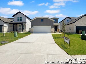 Foto principal - 869 Heartseed Ave