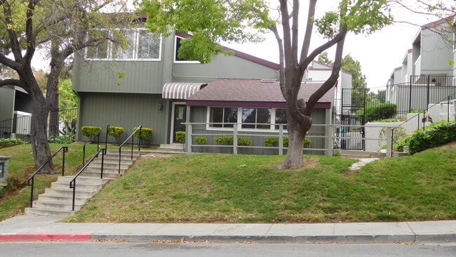 Building Photo - 103 Camino Alto