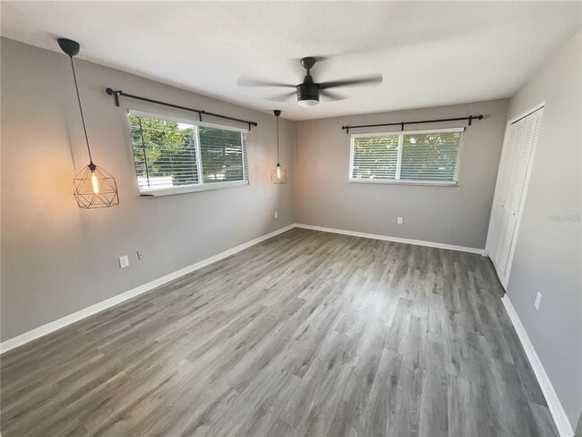 Building Photo - 1706 Azalea Ct