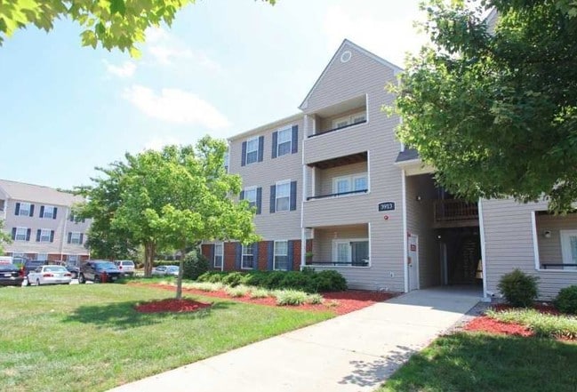 Building Photo - Longhill Grove