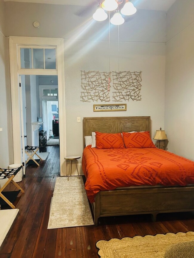 Foto del edificio - 2030 Bienville St