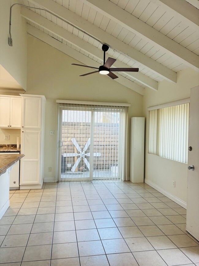 Foto del edificio - BEAUTIFUL 3 BEDROOM/ 2 BATH- ONE TIME RENTAL