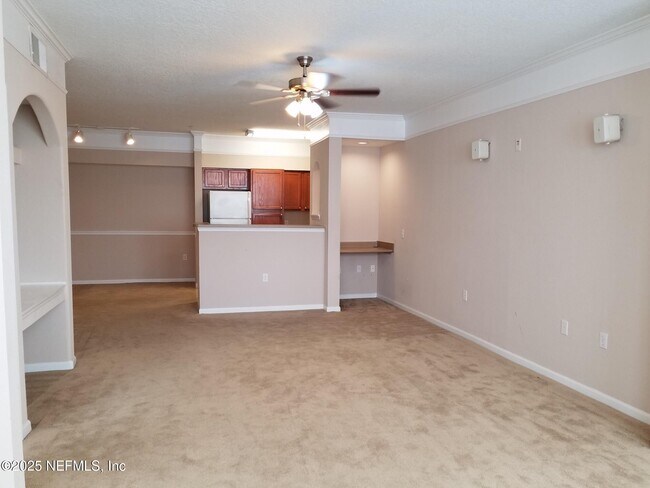 Foto del edificio - 8550 Touchton Rd