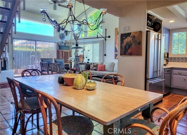 Building Photo - 403 Avenida Castilla