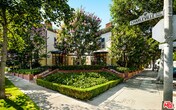 Primary Photo - 157 S Rodeo Dr