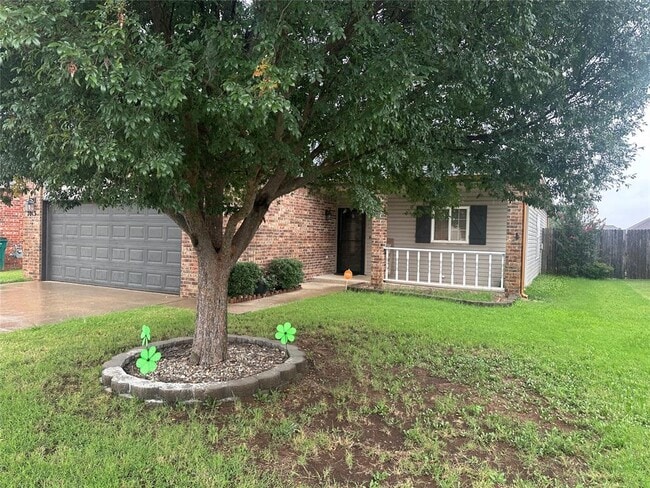 Building Photo - 7013 Eagles Landing