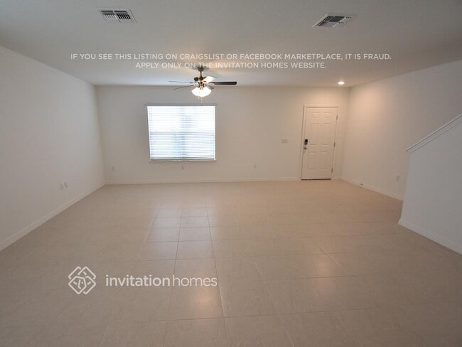 Building Photo - 5817 Sagebrush Aly