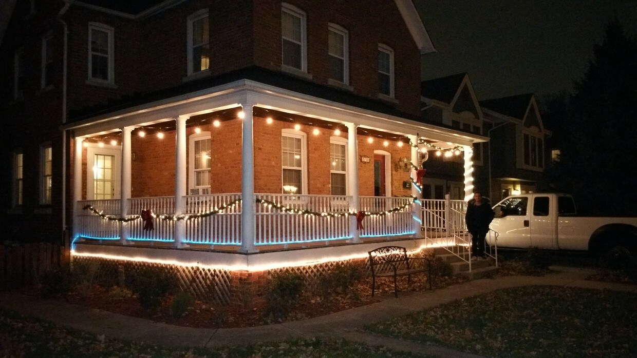 Front of the House - 248 N Addison Ave